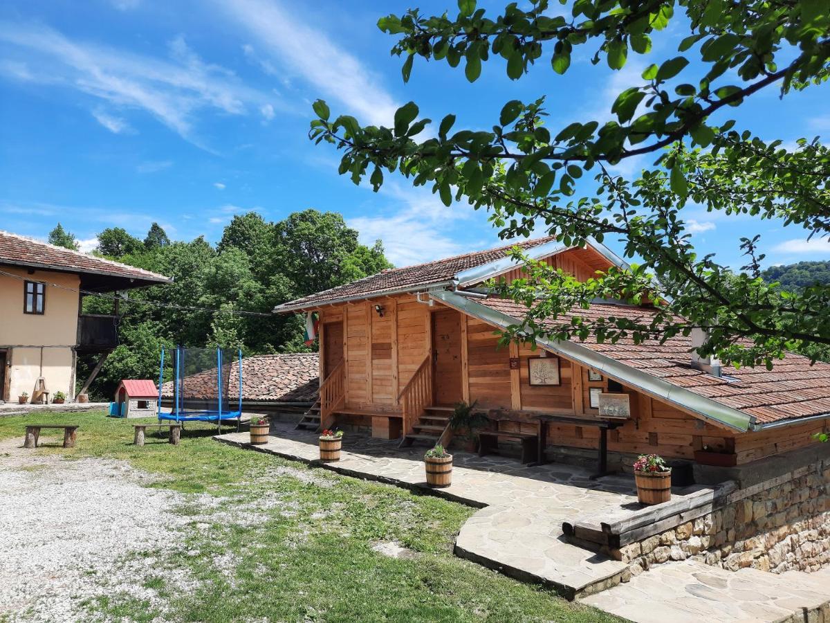 Guest House Kandaferi 2 Elena Exterior photo